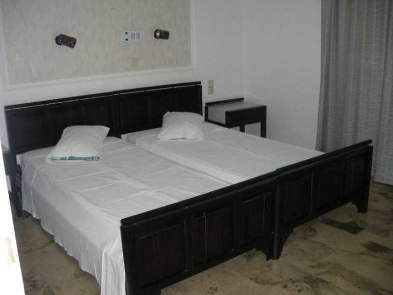 Hotel Anna Apartments Kokkini Hani Esterno foto