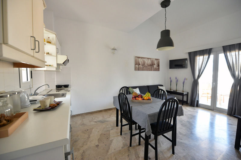 Hotel Anna Apartments Kokkini Hani Esterno foto
