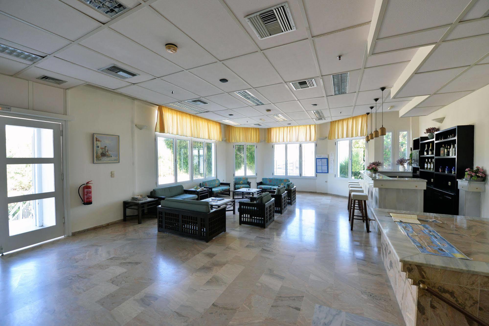 Hotel Anna Apartments Kokkini Hani Esterno foto